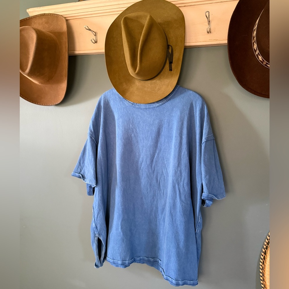 Free people we the free Casual Blue T-Shirt sz large